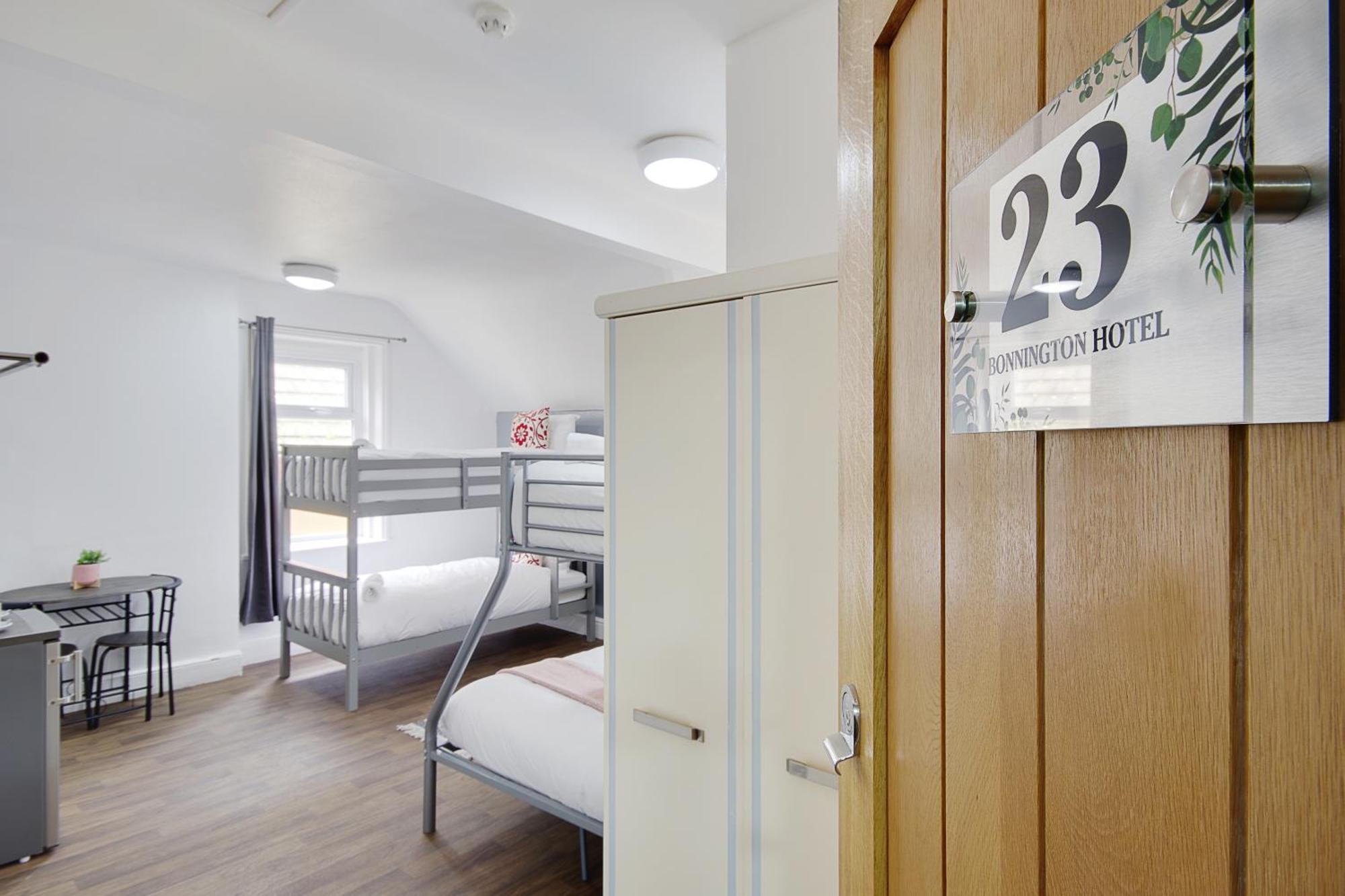 Hotel Azure Beach Bornemouth Extérieur photo