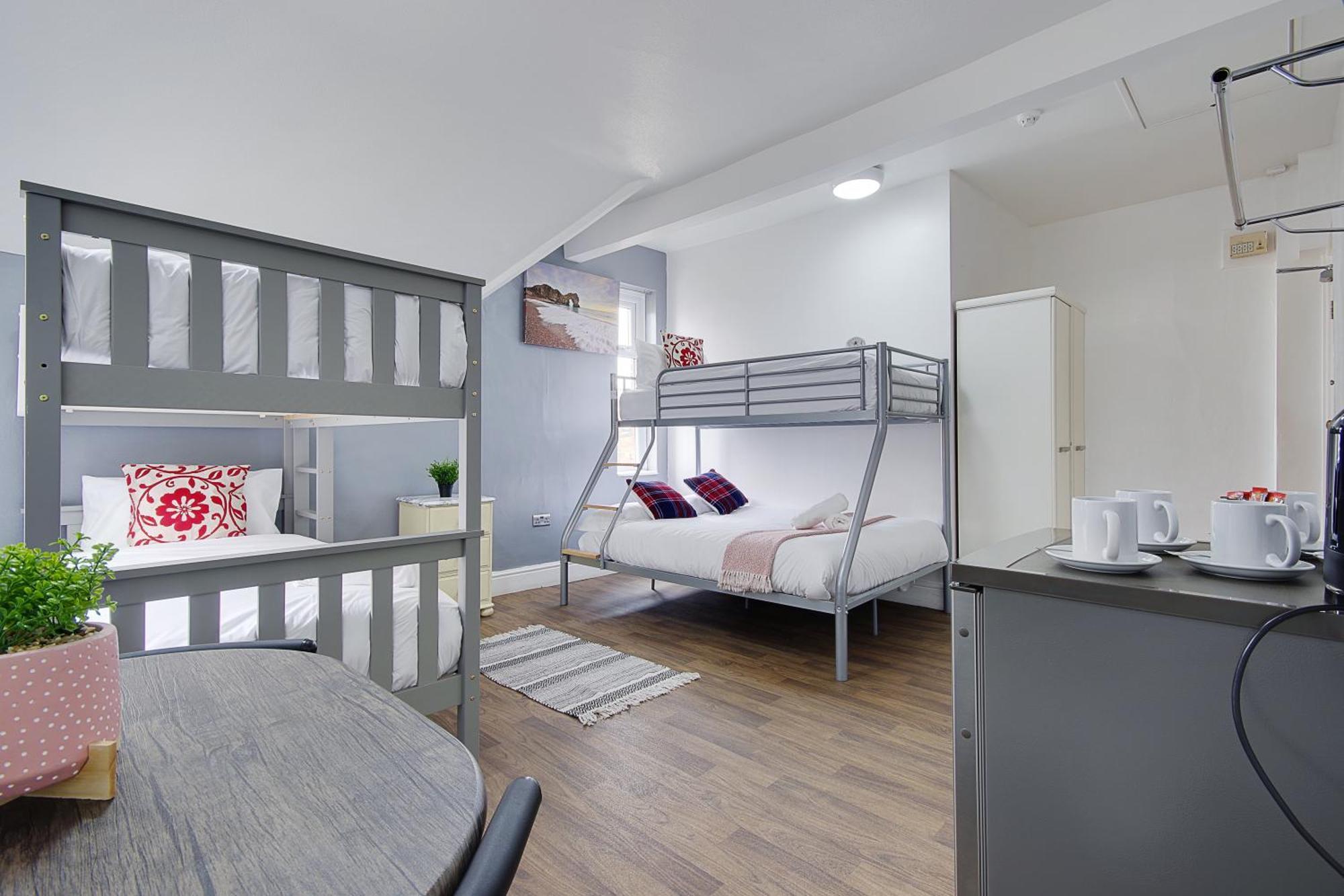 Hotel Azure Beach Bornemouth Extérieur photo