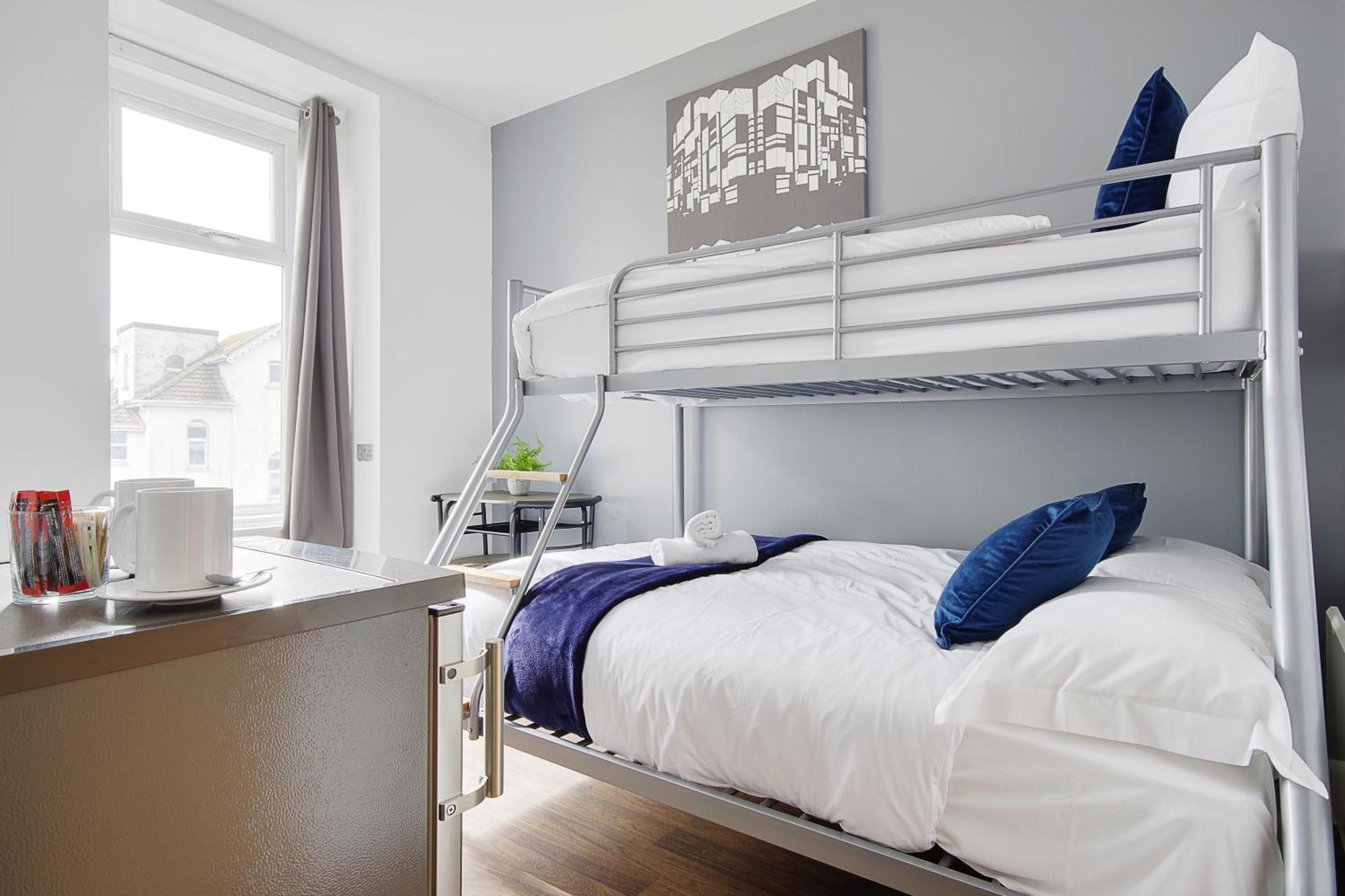 Hotel Azure Beach Bornemouth Extérieur photo