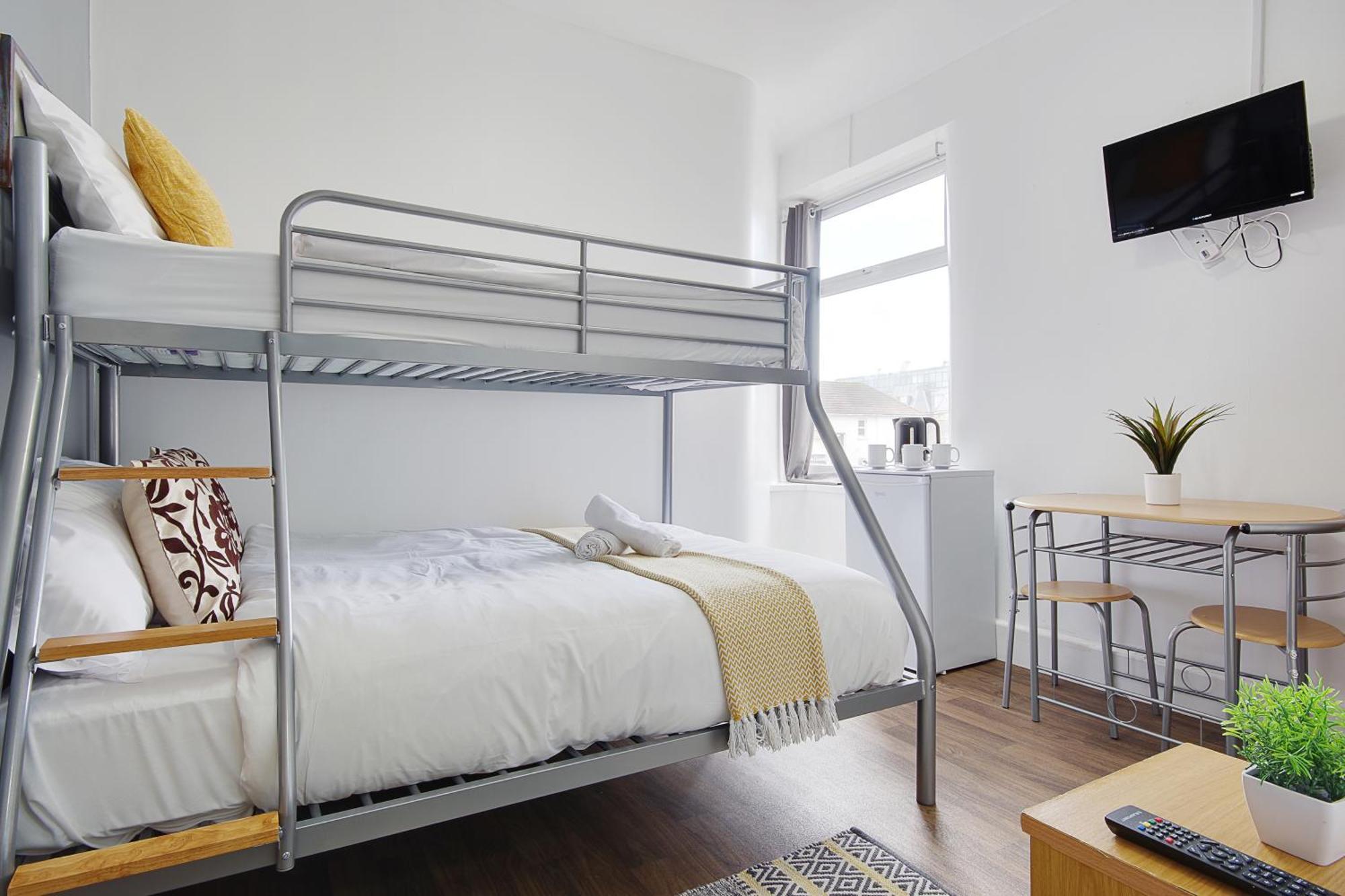 Hotel Azure Beach Bornemouth Extérieur photo